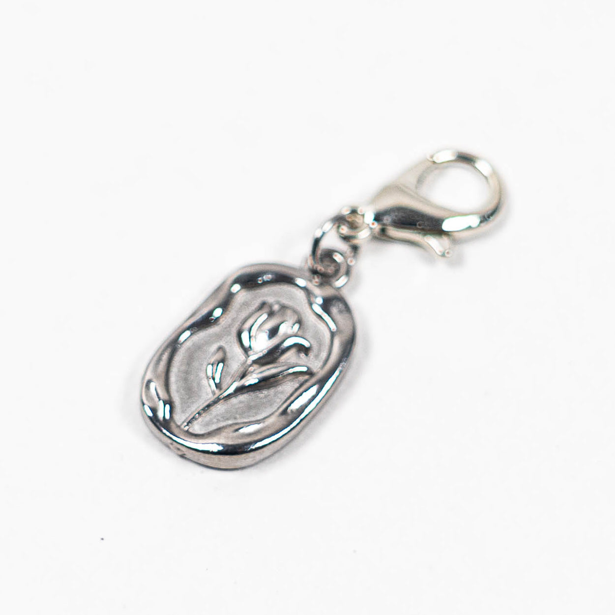 ★シルバーチャーム（フック全長1.8cm）