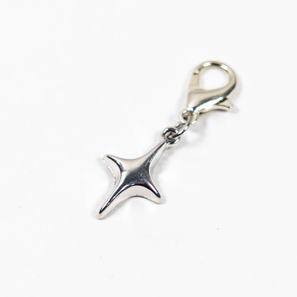 ★シルバーチャーム（フック全長1.8cm）